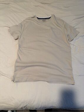 Men's Short-Sleeve Pocket Tee in Light Cream - Unbranded